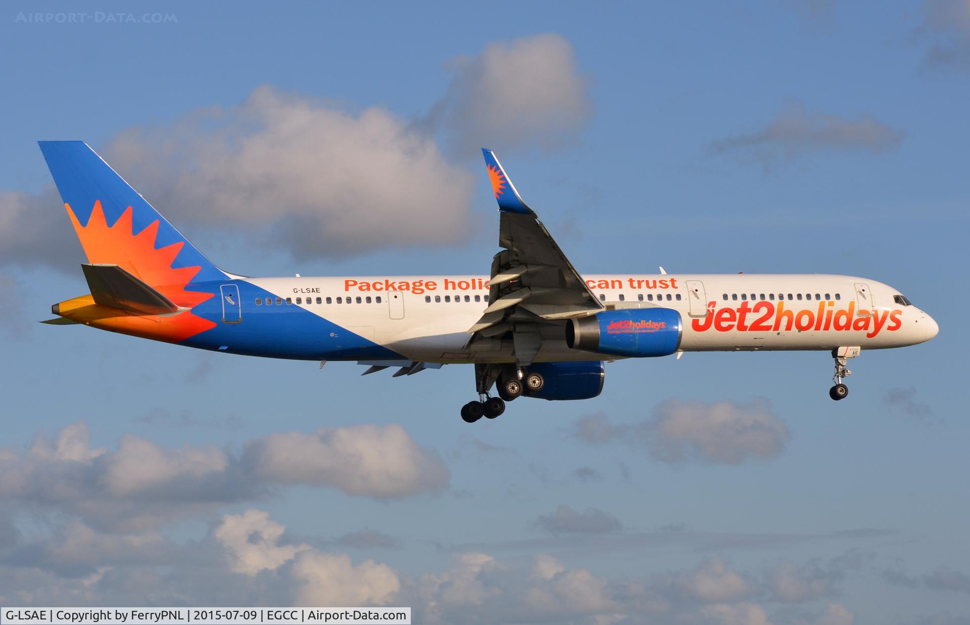 G-LSAE, 1988 Boeing 757-27B C/N 24135, Jet2 B752 on finals.