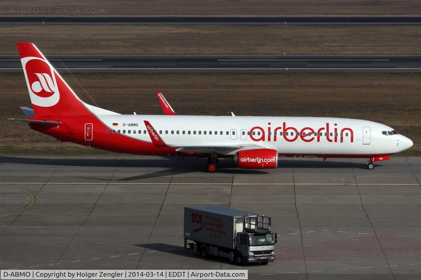D-ABMO, 2013 Boeing 737-86J C/N 36122, Arrival on way to apron....