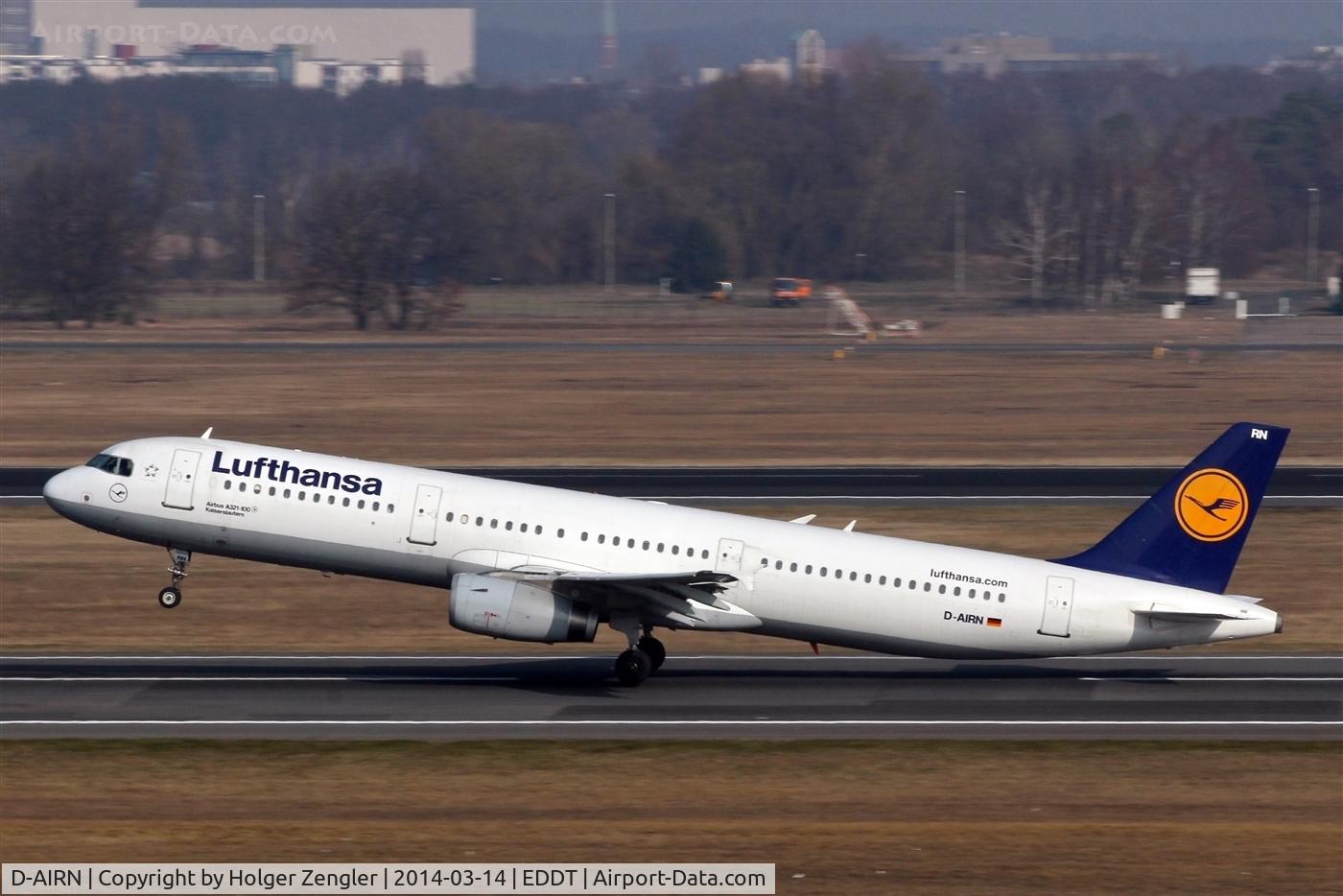 D-AIRN, 1995 Airbus A321-131 C/N 0560, Take off for a jump to Rome....