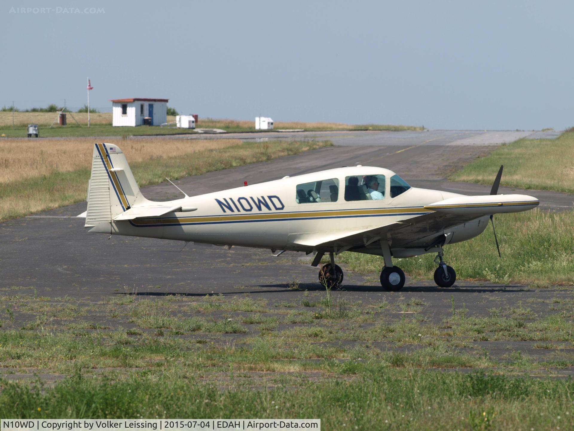 N10WD, 1964 Navion Rangemaster G C/N NAV-4-2494, just arrived