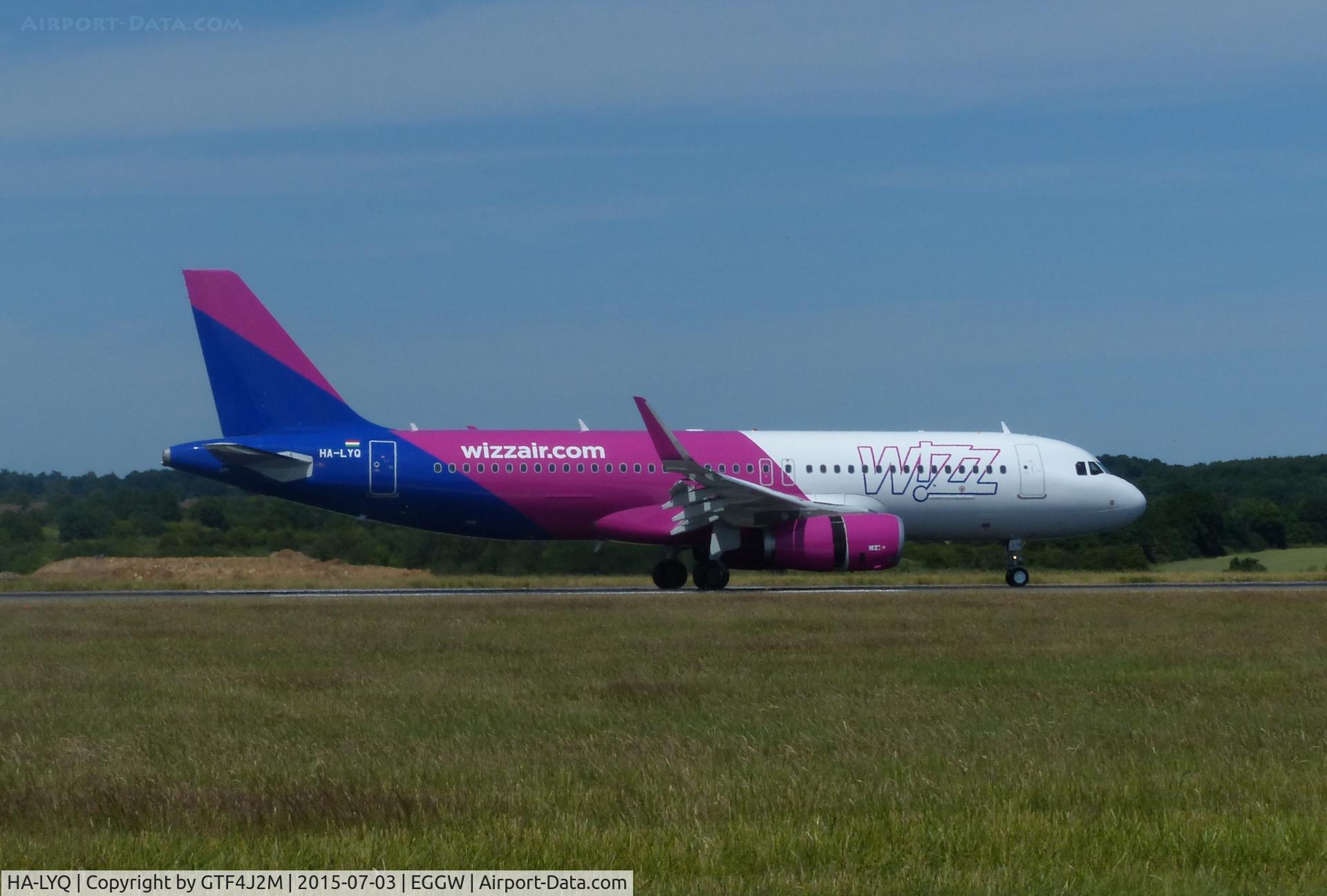 HA-LYQ, 2015 Airbus A320-232 C/N 6614, HA-LYQ  Wizz Air at Luton 3.7.15