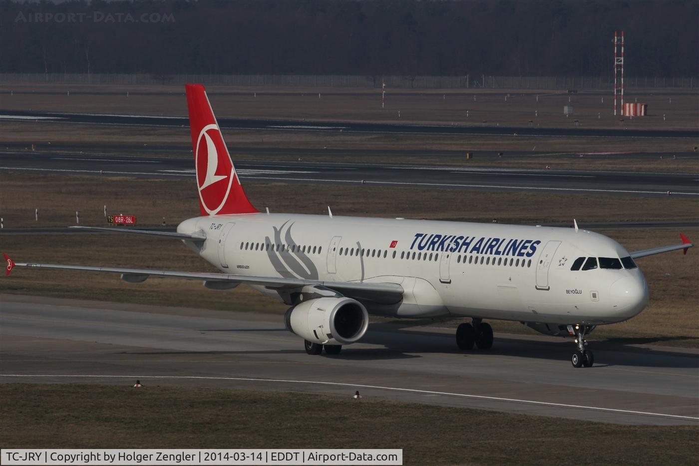 TC-JRY, 2012 Airbus A321-231 C/N 5083, On taxi to stand 5...
