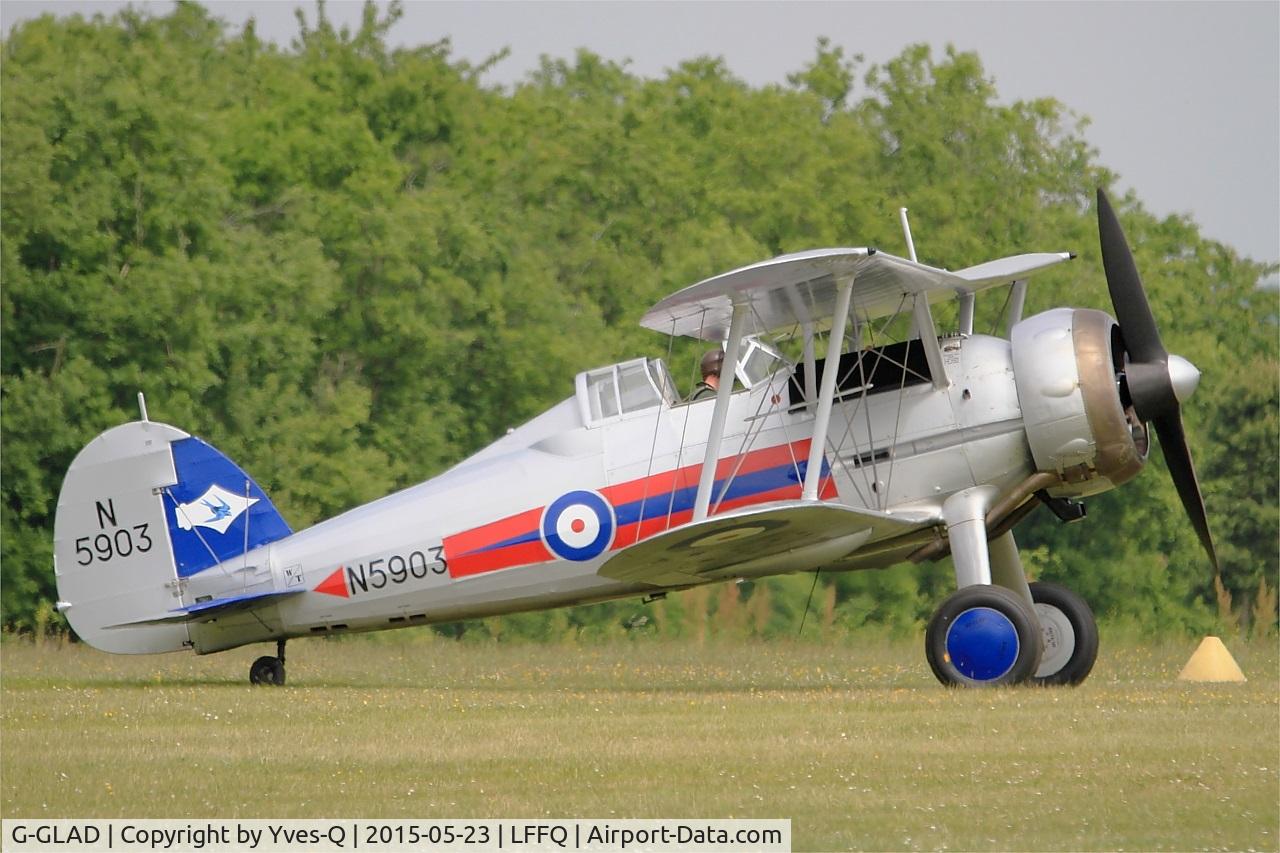 G-GLAD, 1939 Gloster Gladiator Mk2 C/N G5/75751, Gloster Gladiator II, Taxiing after landing, La Ferté-Alais (LFFQ) Air show 2015