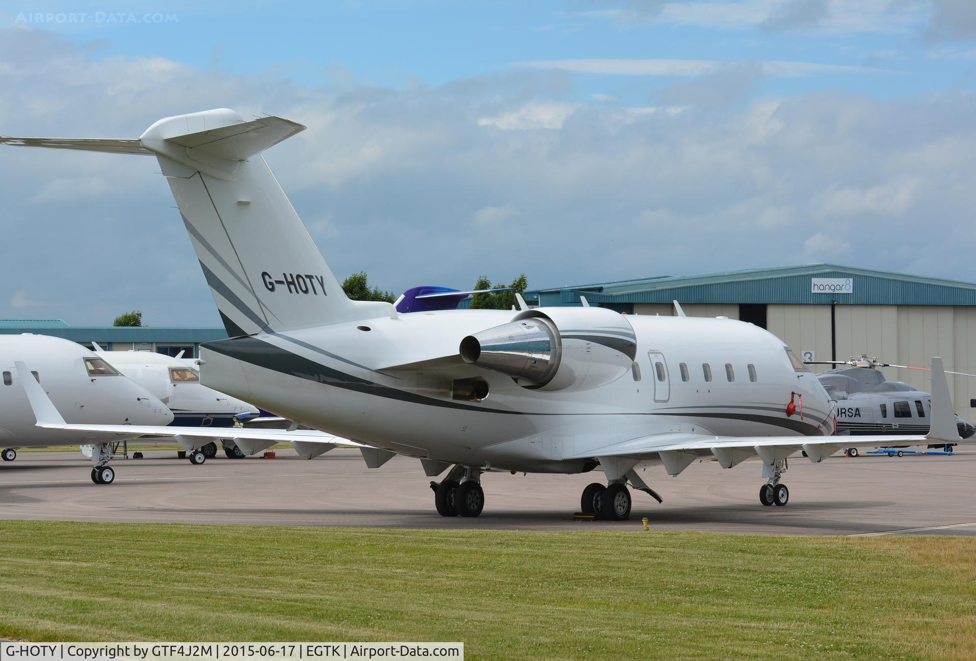 G-HOTY, 2000 Bombardier Challenger 604 (CL-600-2B16) C/N 5443, G-HOTY at Oxford /Kidlington 17.6.15