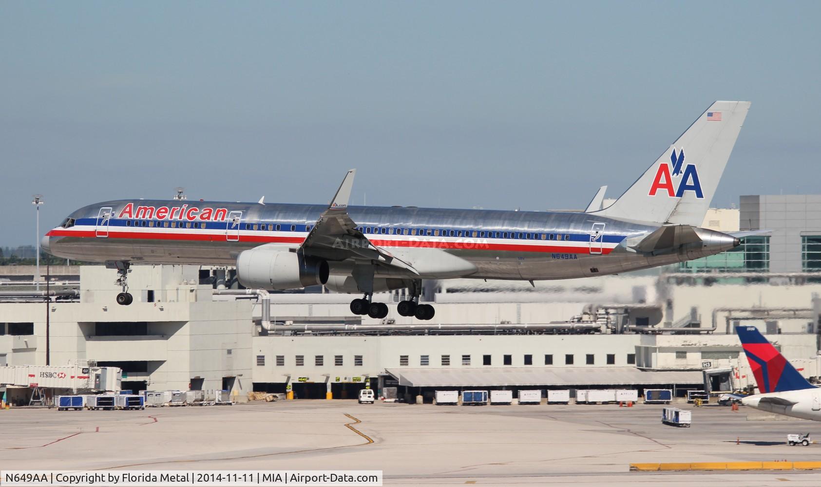 N649AA, 1991 Boeing 757-223 C/N 24607, American