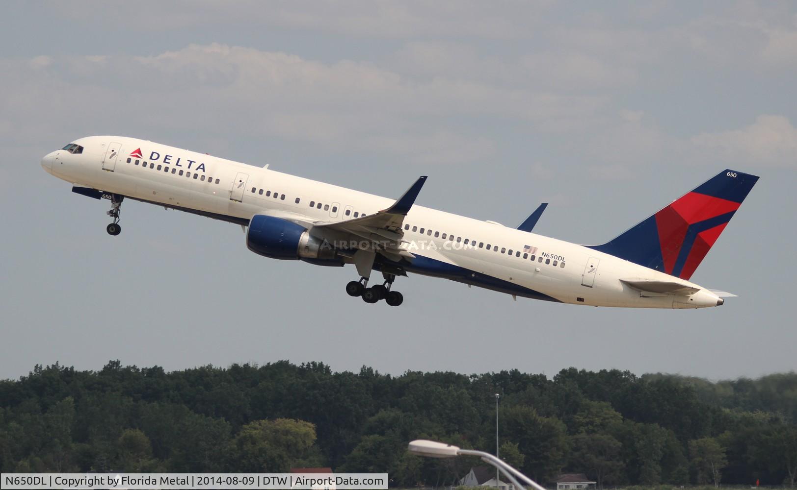 N650DL, 1989 Boeing 757-232 C/N 24390, Delta