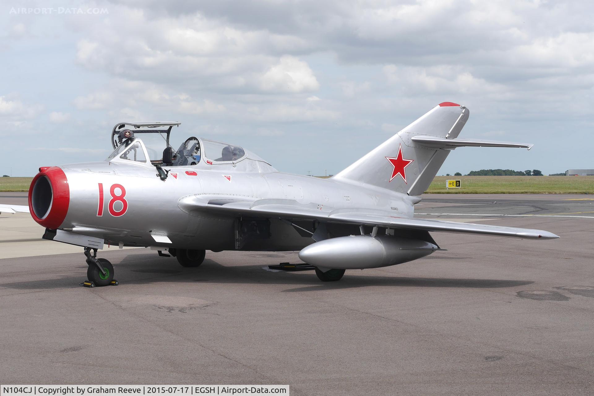 N104CJ, 1952 PZL-Mielec SBLim-2 (MiG-15UTI) C/N 1A01004, Unusual 