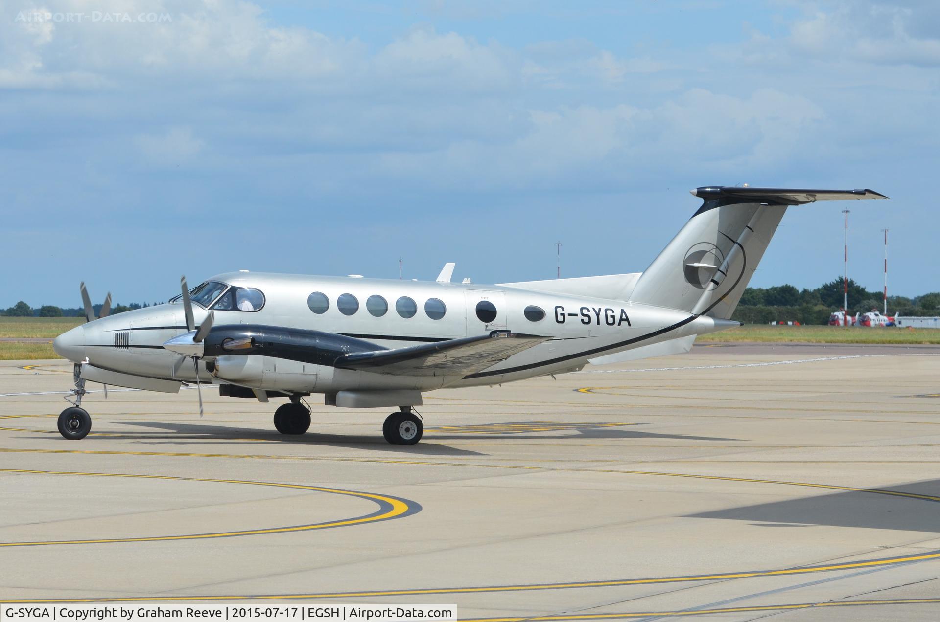 G-SYGA, 1982 Beech B200 Super King Air King Air C/N BB-1044, Departing from Norwich.
