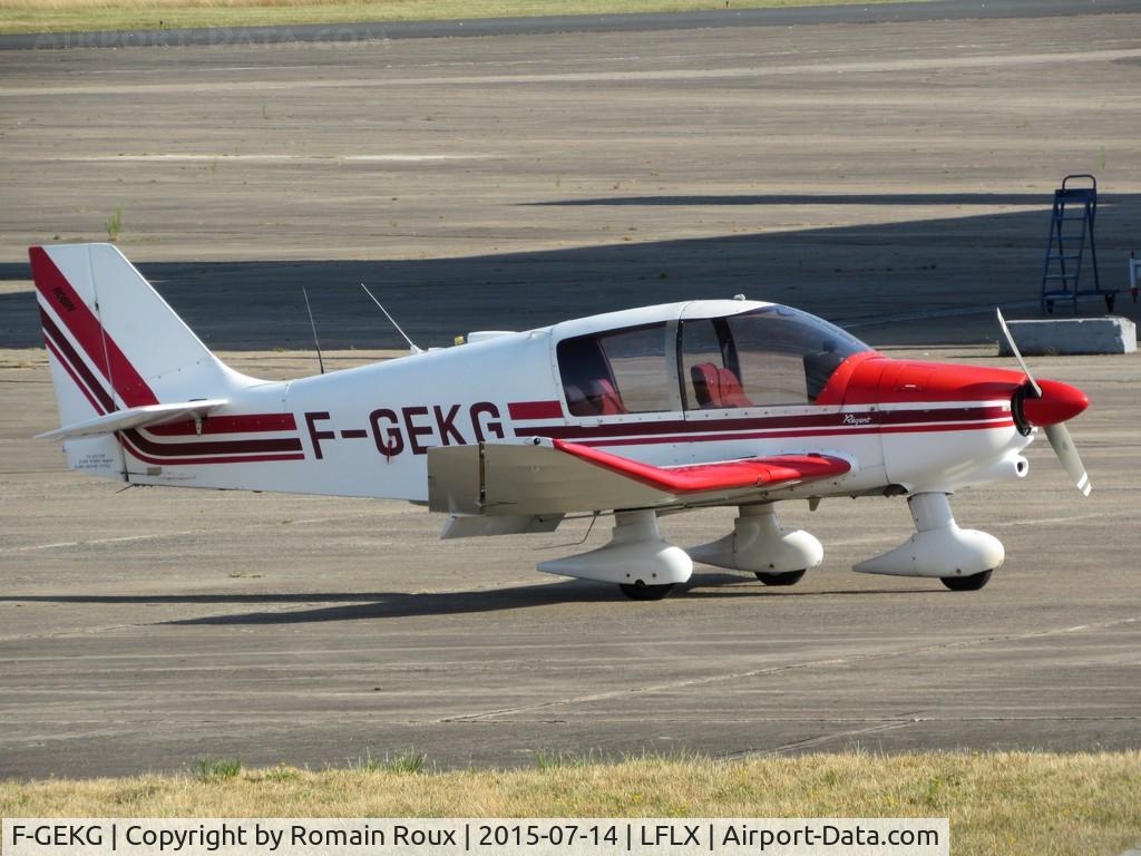 F-GEKG, Robin DR-400-180 Regent C/N 1732, Parked