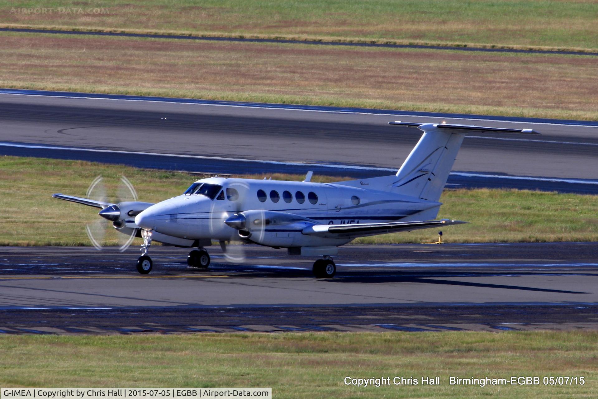G-IMEA, 1977 Beech 200 Super King Air C/N BB-302, Cega Aviation