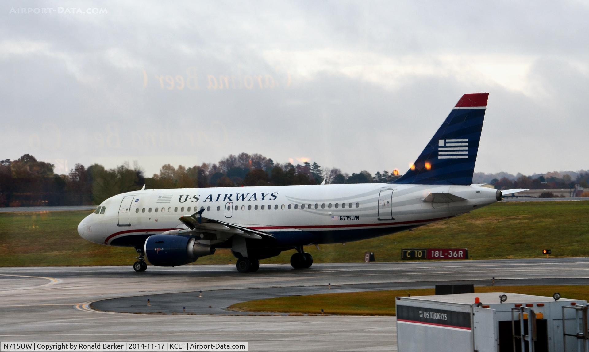 N715UW, 1999 Airbus A319-112 C/N 1051, Taxi CLT