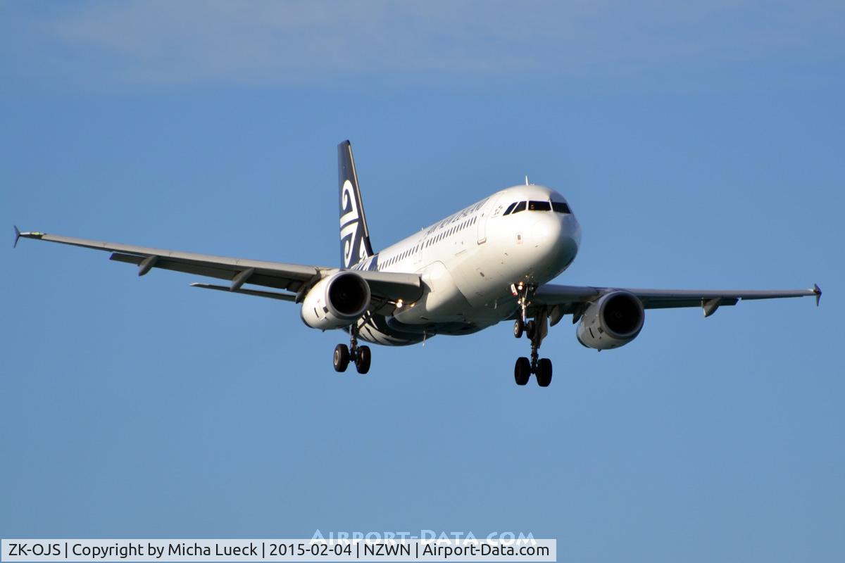ZK-OJS, 2011 Airbus A320-232 C/N 4926, At Wellington