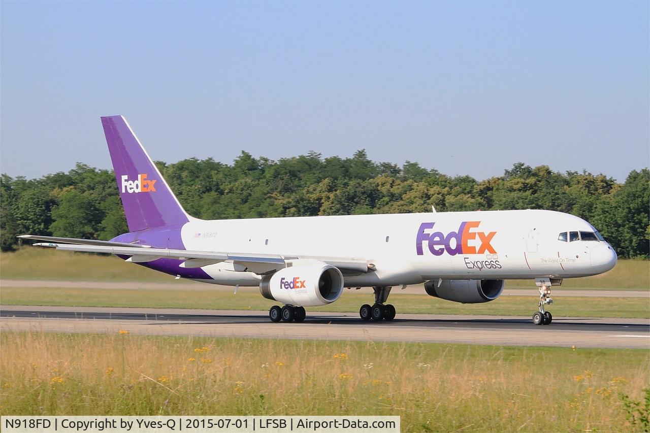 N918FD, 1989 Boeing 757-23A C/N 24290, Boeing 757-23A, Take off rwy 15, Bâle-Mulhouse-Fribourg airport (LFSB-BSL)