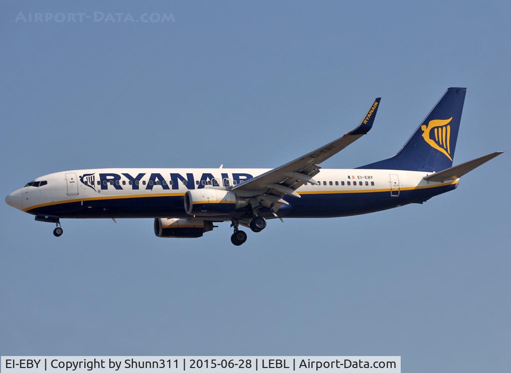 EI-EBY, 2009 Boeing 737-8AS C/N 35006, Landing rwy 25R