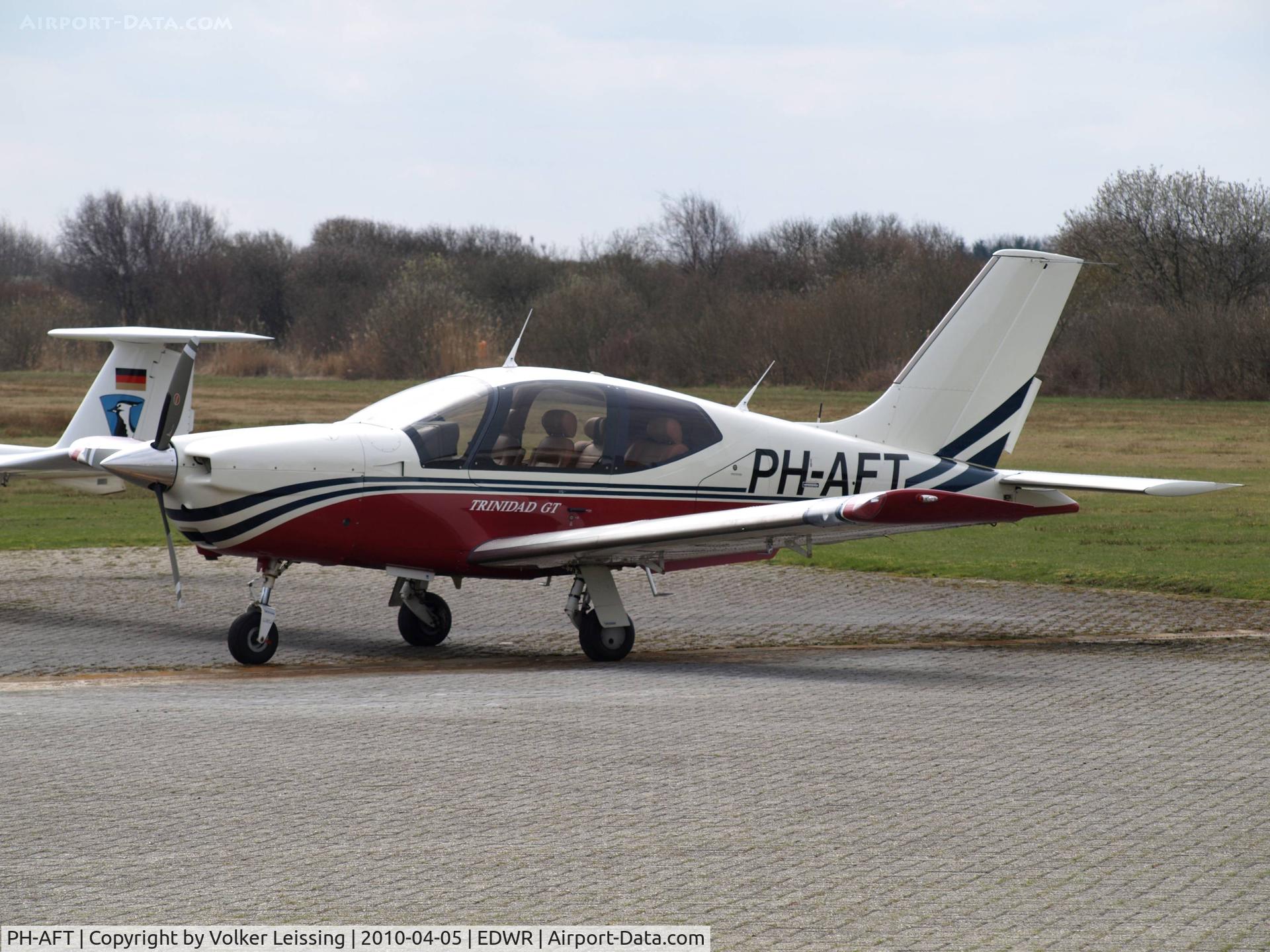 PH-AFT, 2003 Socata TB-20 GA C/N 2204, parking
