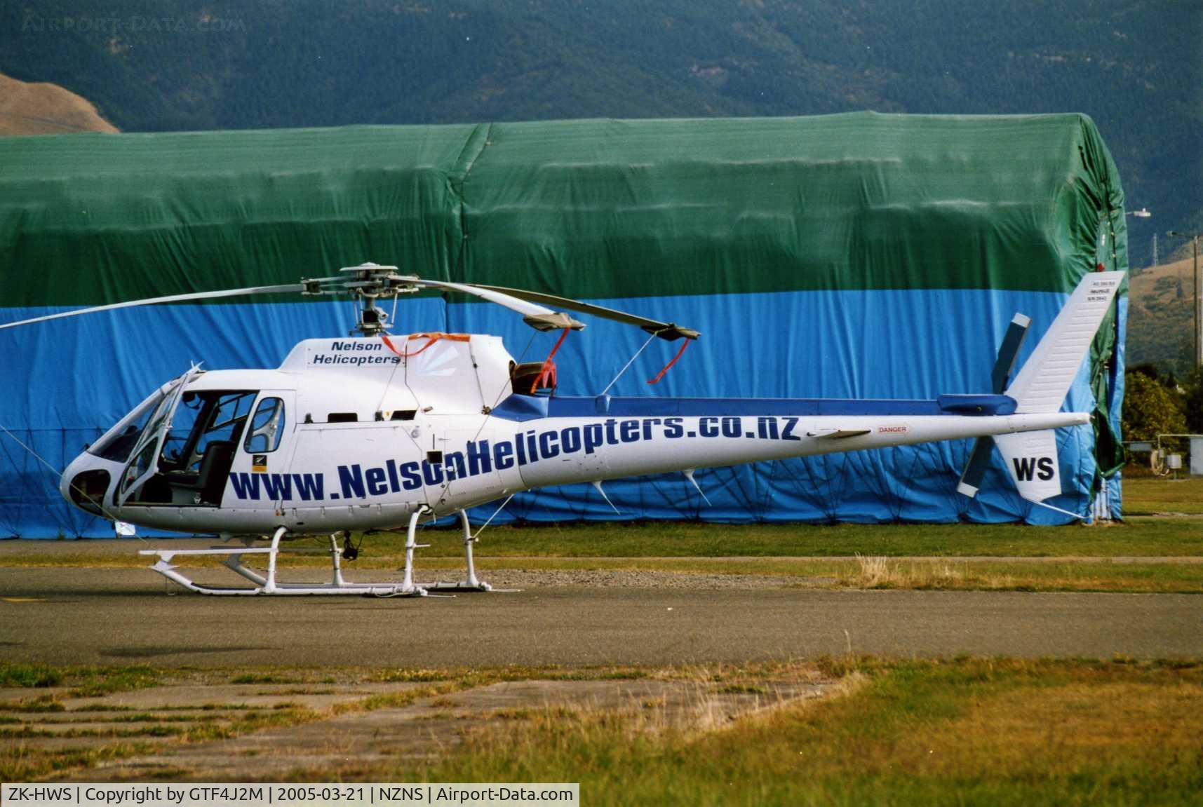 ZK-HWS, Aerospatiale AS-350BA Ecureuil C/N 2643, ZK-HWS at Nelson 21.3.05