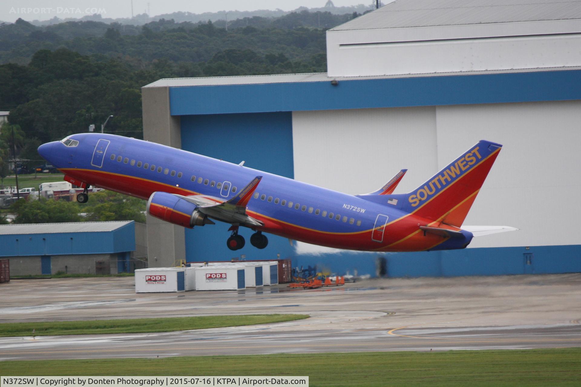 N372SW, 1993 Boeing 737-3H4 C/N 26599, Southwest Flight 3564 (N372SW) departs Tampa International Airport enroute to Baltimore-Washington International Airport