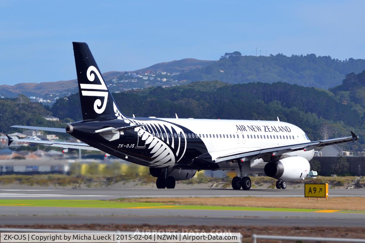 ZK-OJS, 2011 Airbus A320-232 C/N 4926, At Wellington