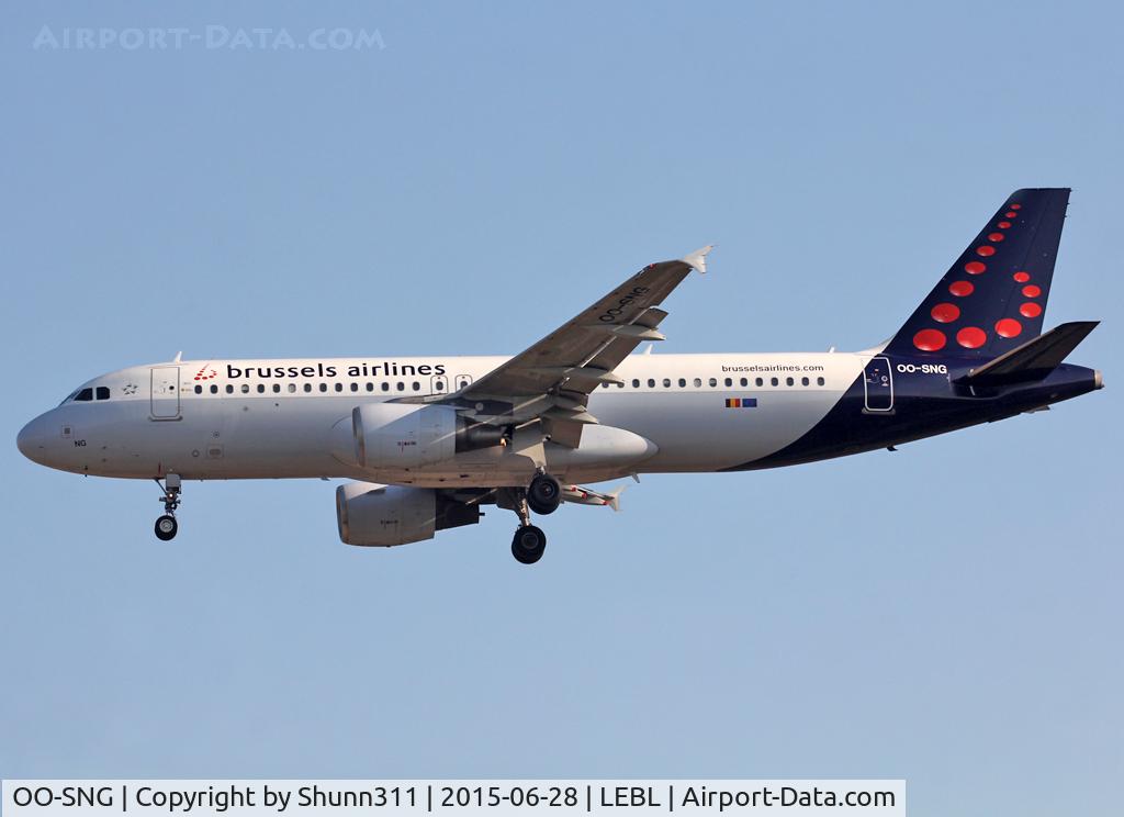 OO-SNG, 2002 Airbus A320-214 C/N 1885, Landing rwy 25R