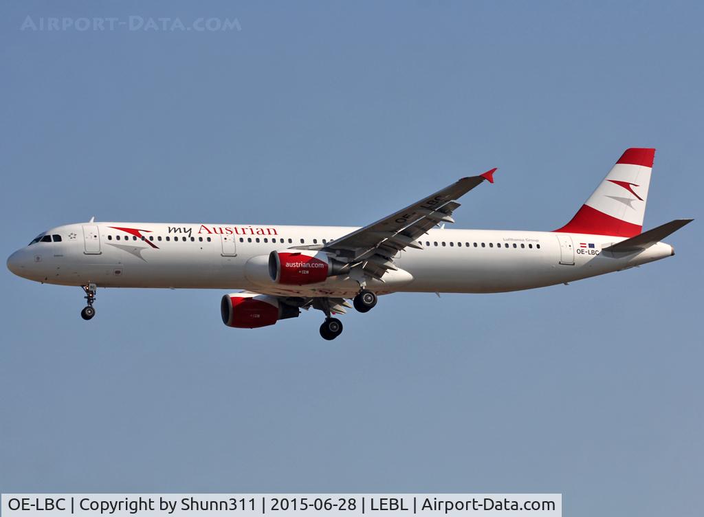 OE-LBC, 1996 Airbus A321-111 C/N 581, Landing rwy 25R with new titles