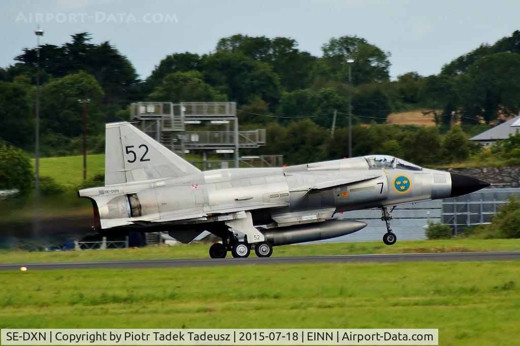 SE-DXN, 1977 Saab AJS 37 Viggen C/N 37098, Shannon Airport Air Display 2015