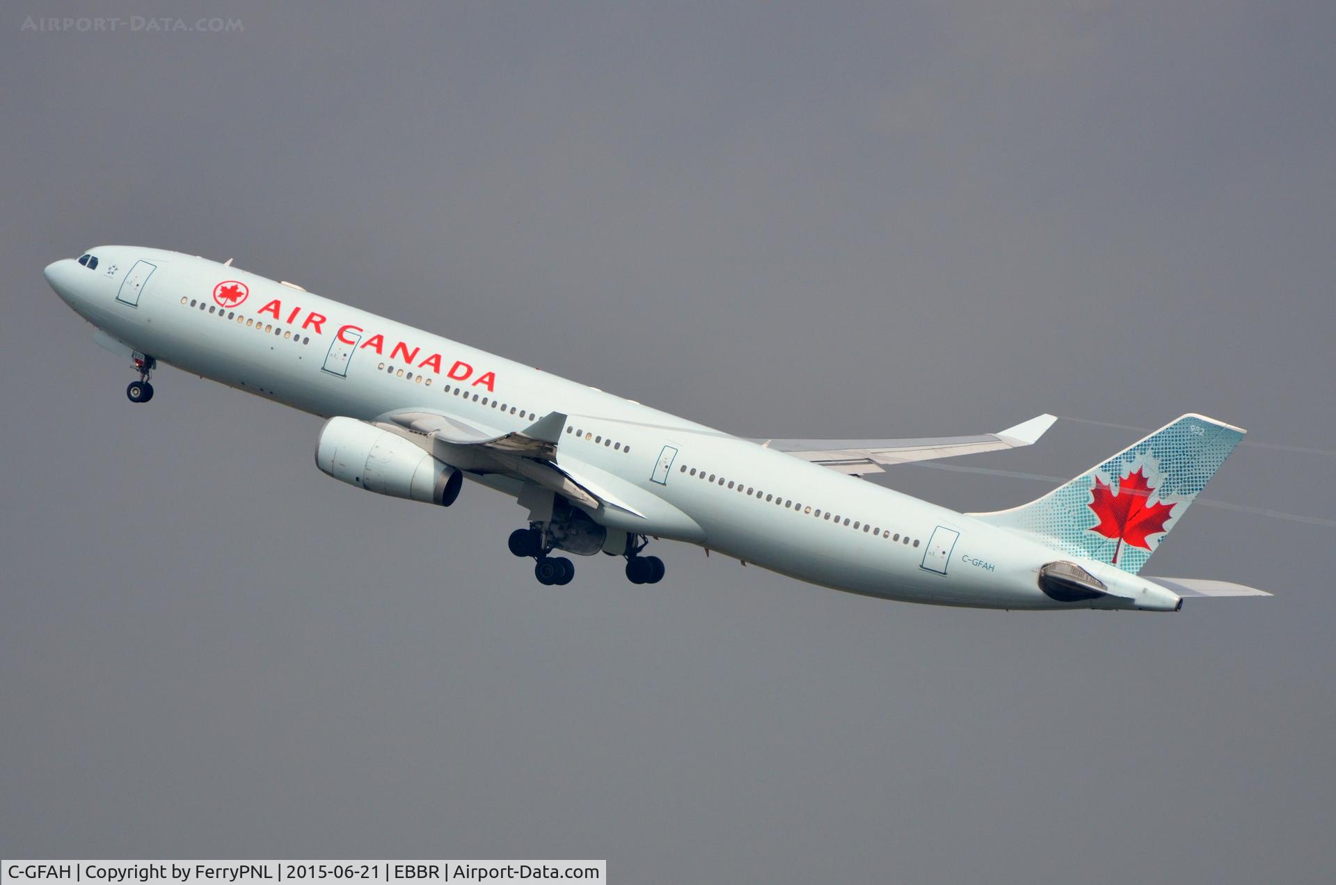C-GFAH, 1999 Airbus A330-343 C/N 0279, Air Canada A333 departing BRU