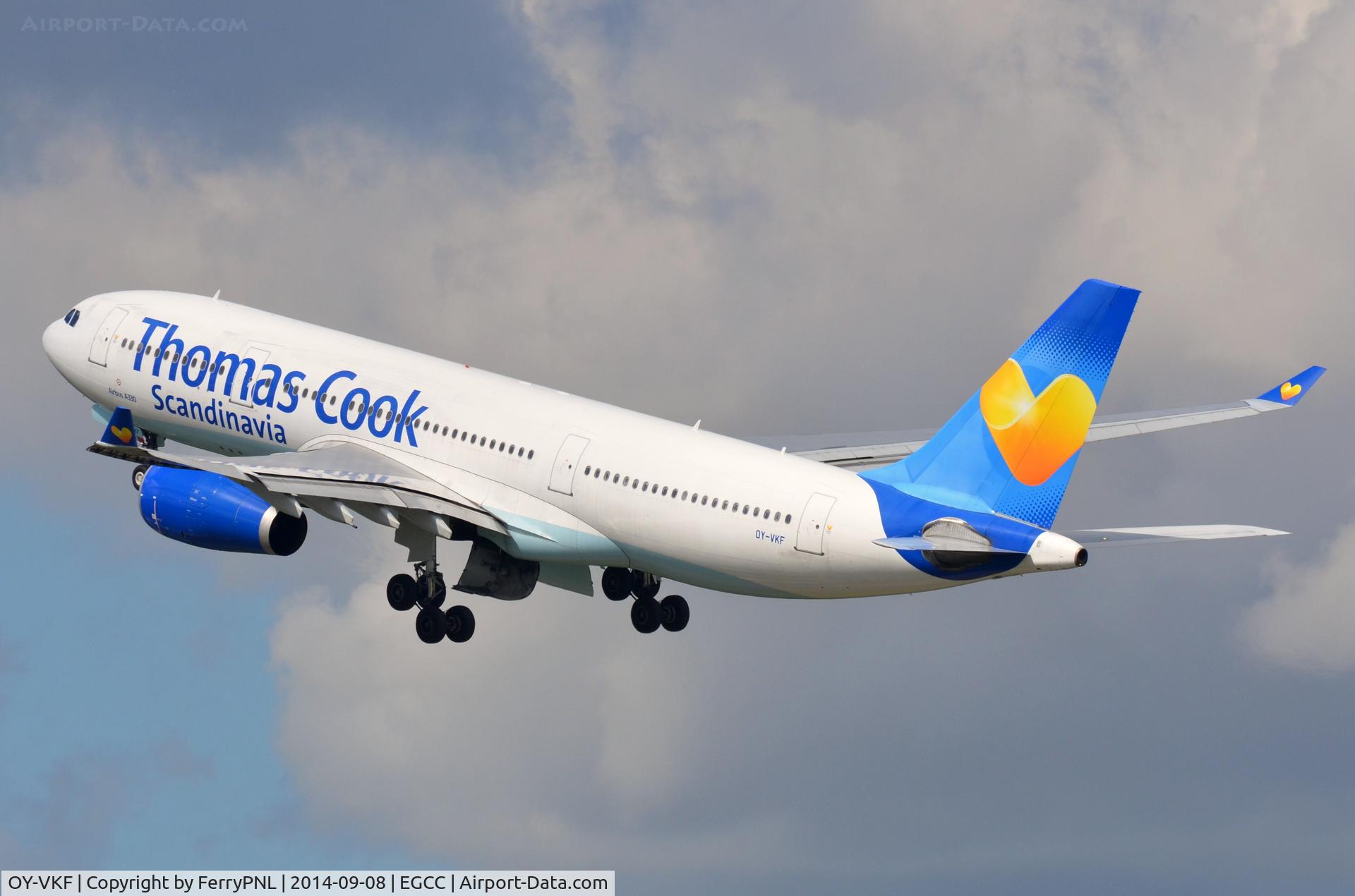 OY-VKF, 1999 Airbus A330-243 C/N 309, TCK Scandinavia Lifting-off from MAN