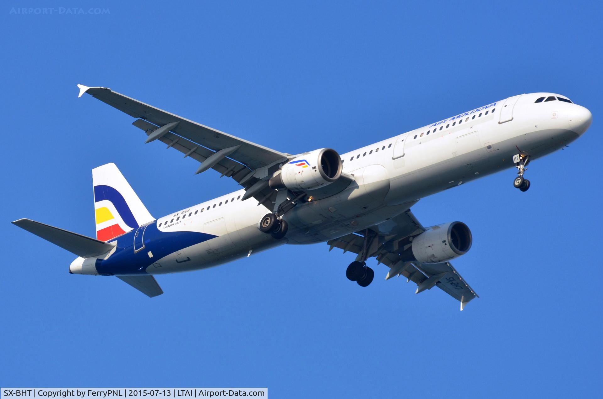 SX-BHT, 1997 Airbus A321-211 C/N 666, Air Moldova A321 operated by Hermes.