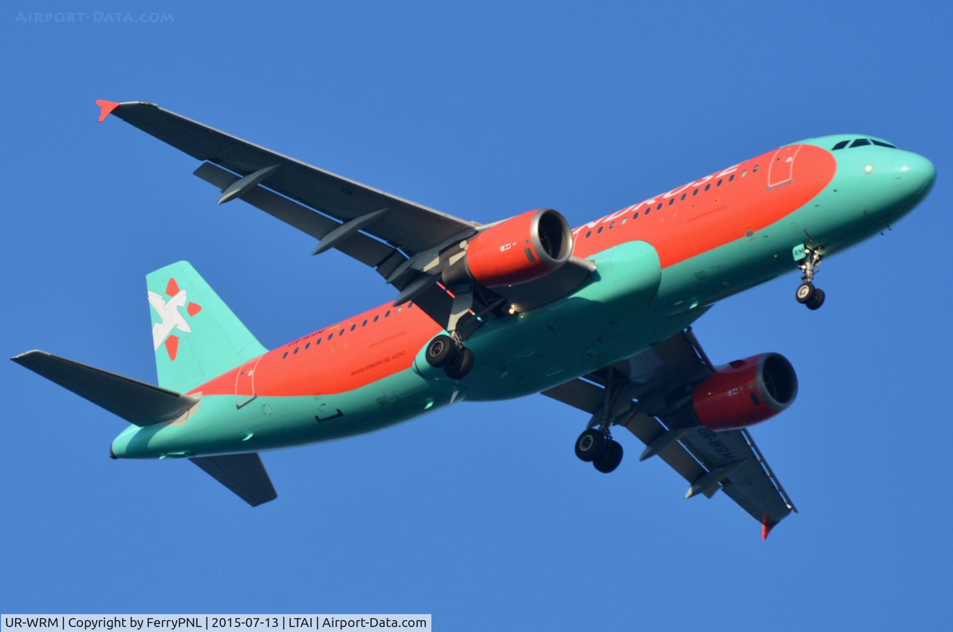 UR-WRM, 1996 Airbus A320-212 C/N 645, Windrose A320 arriving