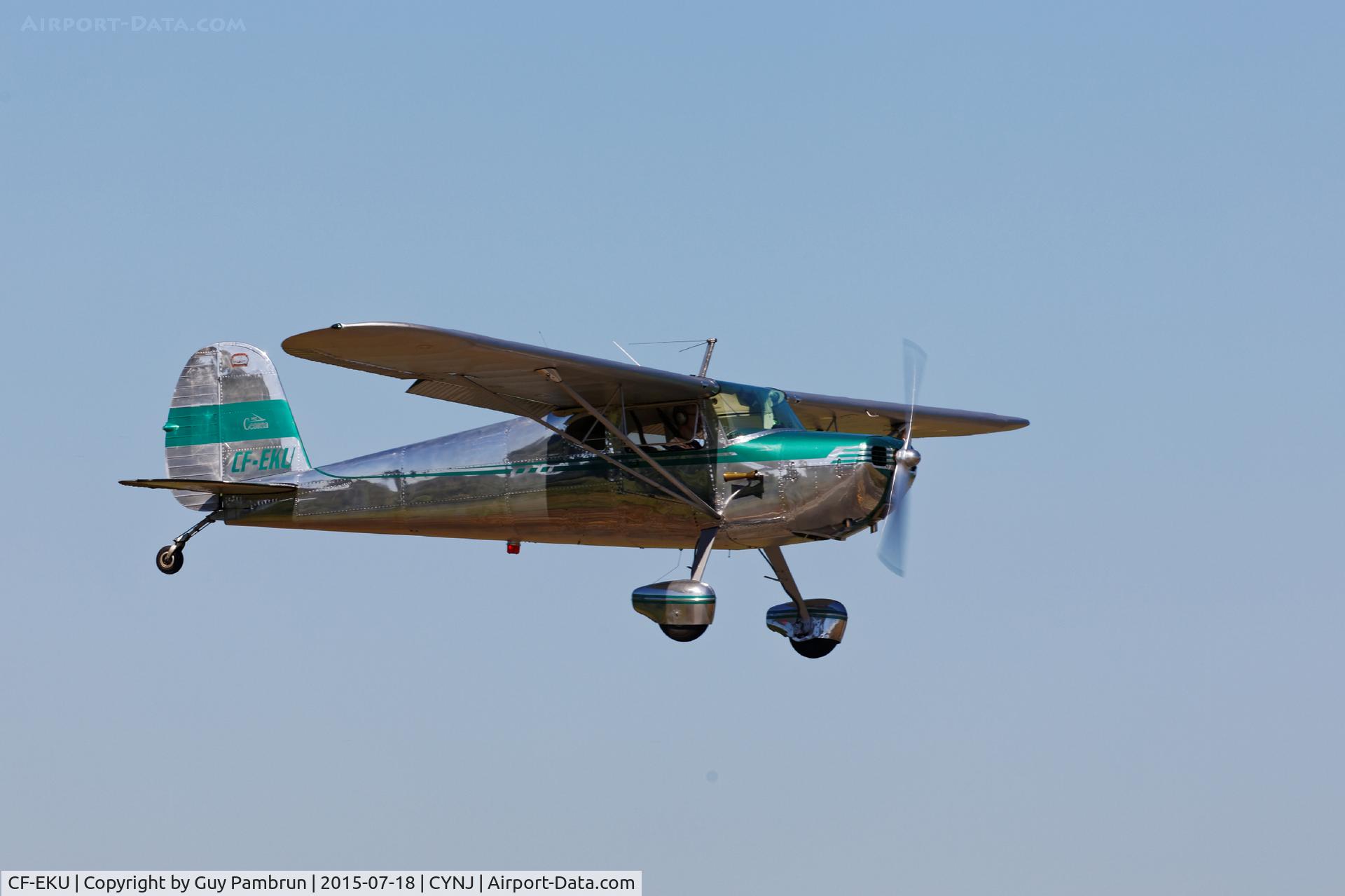 CF-EKU, 1947 Cessna 140 C/N 14027, Landing