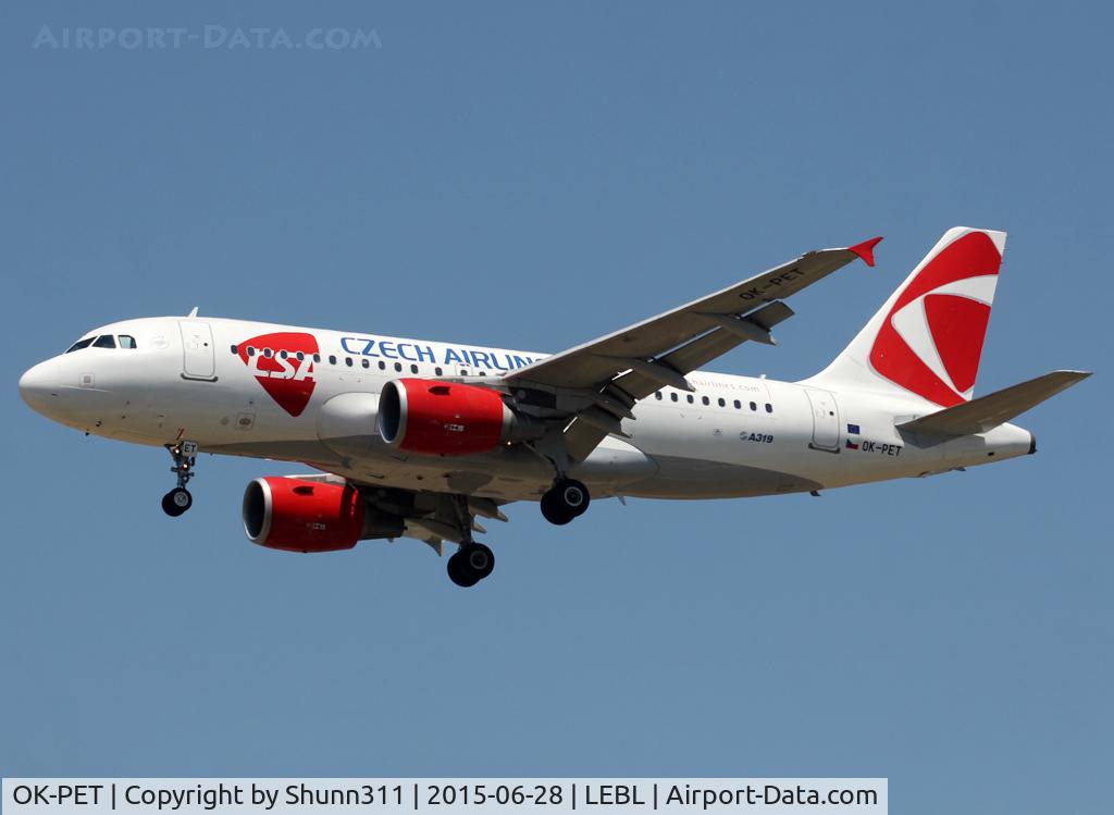OK-PET, 2010 Airbus A319-112 C/N 4258, Landing rwy 25R