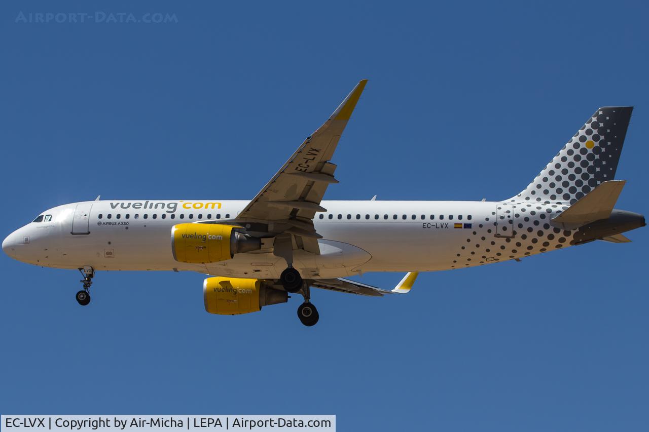 EC-LVX, 2013 Airbus A320-214 C/N 5673, Vueling Airlines