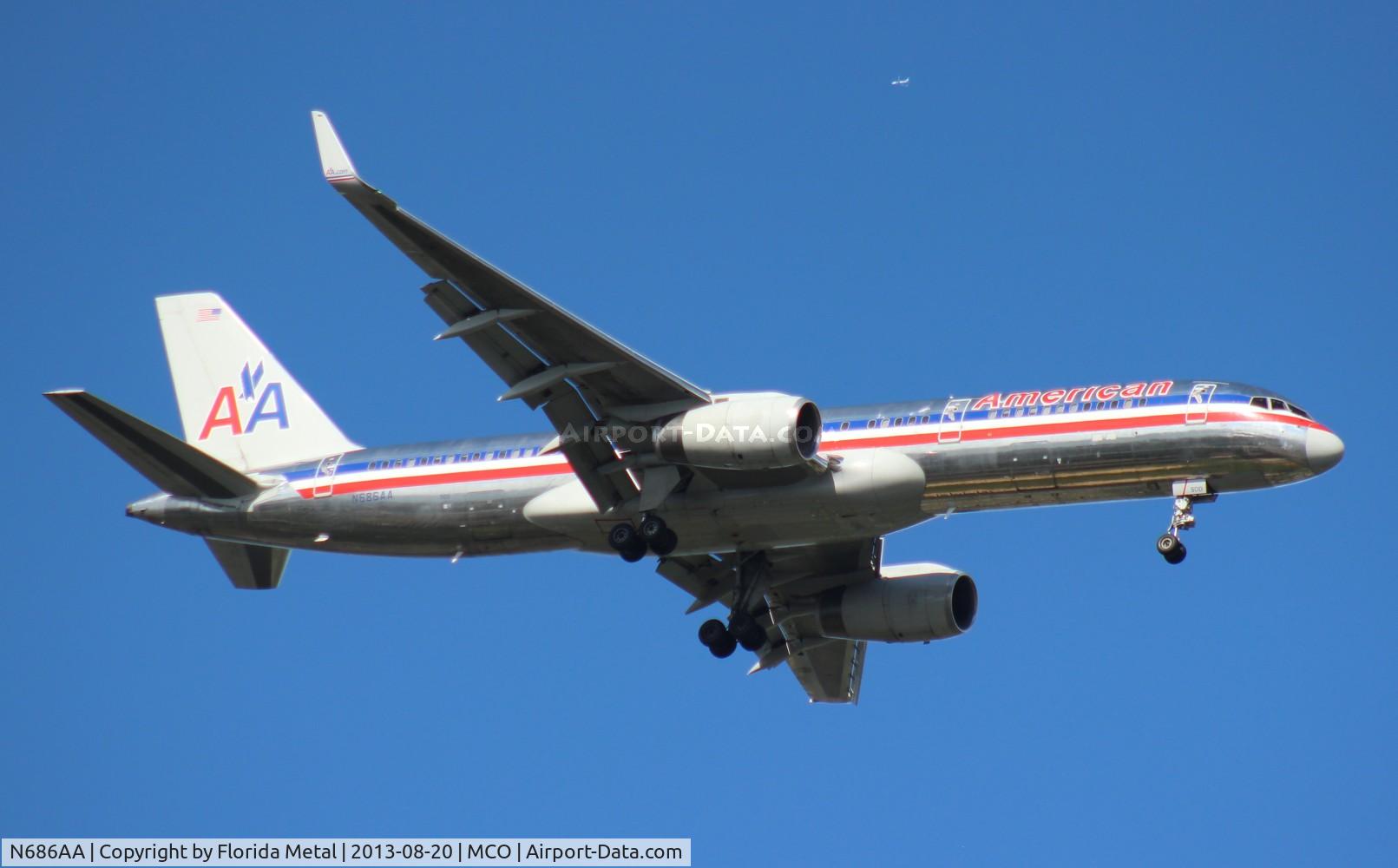 N686AA, 1992 Boeing 757-223 C/N 25343, American