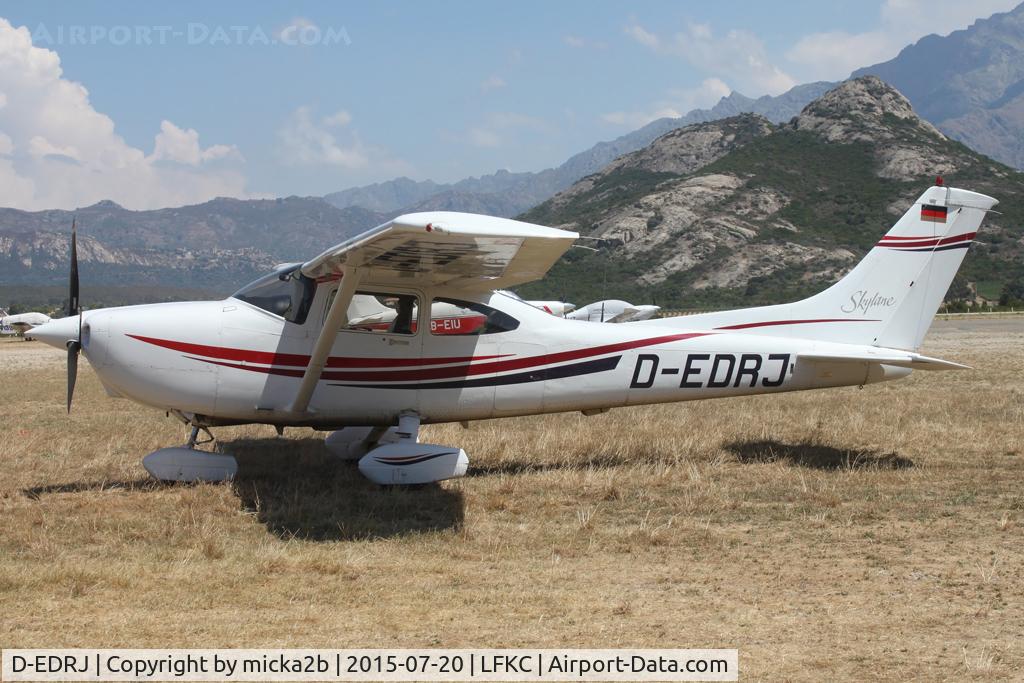 D-EDRJ, Cessna 182S Skylane C/N 182-80514, Parked