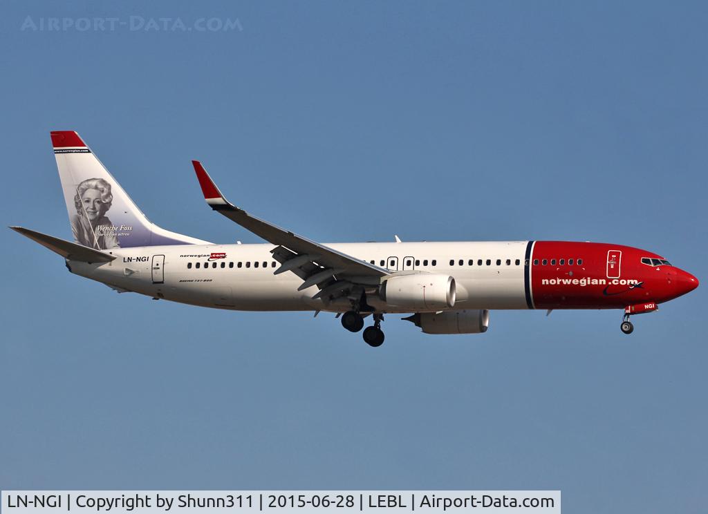 LN-NGI, 2013 Boeing 737-8JP C/N 39020, Landing rwy 25R