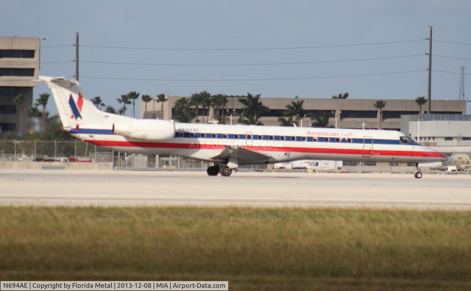 N694AE, 2004 Embraer ERJ-145LR (EMB-145LR) C/N 14500869, Eagle
