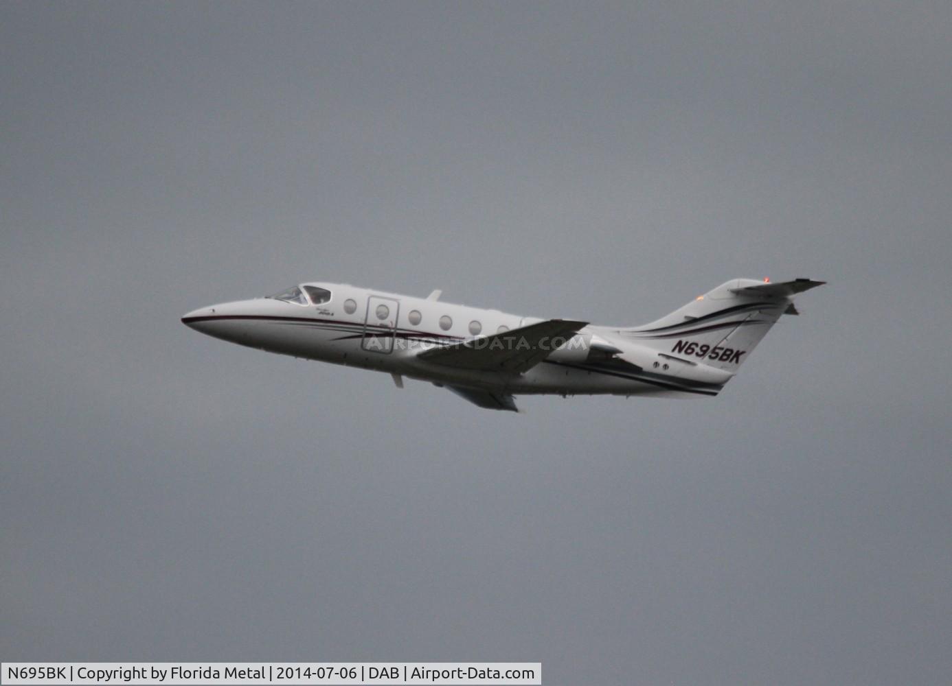 N695BK, 1999 Raytheon Beechjet 400A C/N RK-235, Beech 400