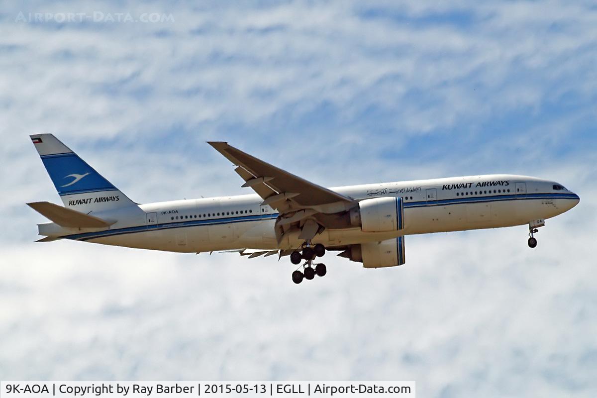 9K-AOA, 1998 Boeing 777-269/ER C/N 28743, Boeing 777-269ER [28743] (Kuwait Airways) Home~G 13/05/2015. On approach 27L