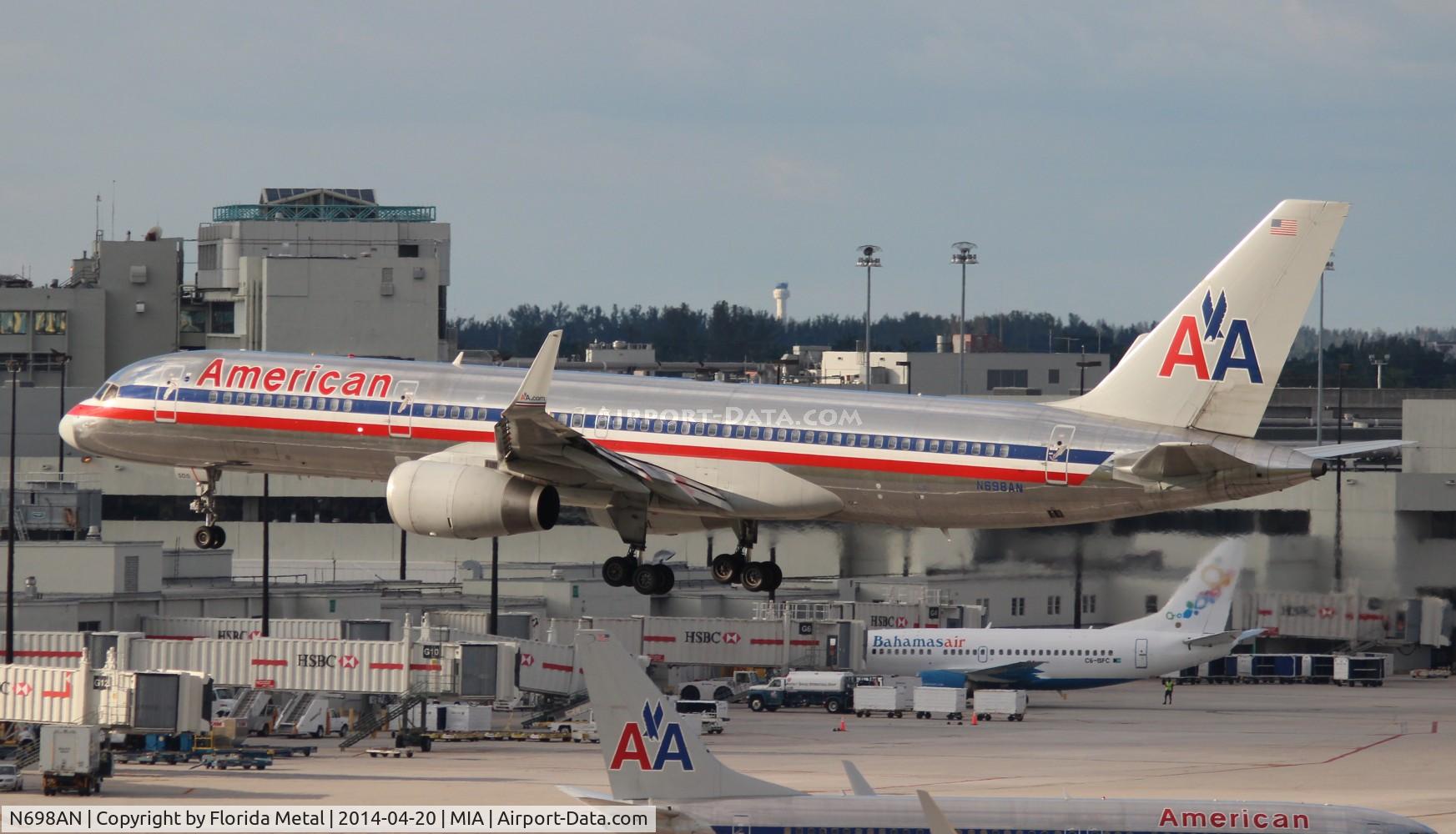 N698AN, 1994 Boeing 757-223 C/N 26980, American