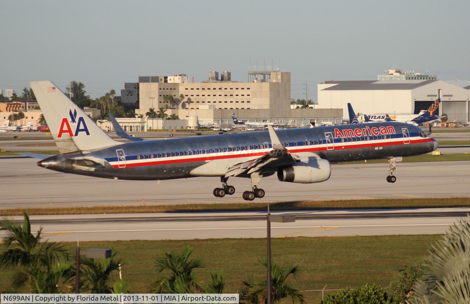 N699AN, 1995 Boeing 757-223 C/N 27051, American