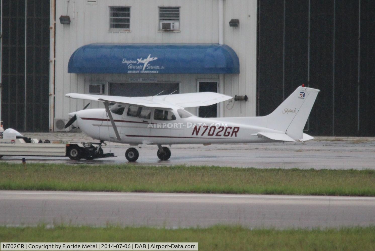 N702GR, 1998 Cessna 172R C/N 17280558, Cessna 172R