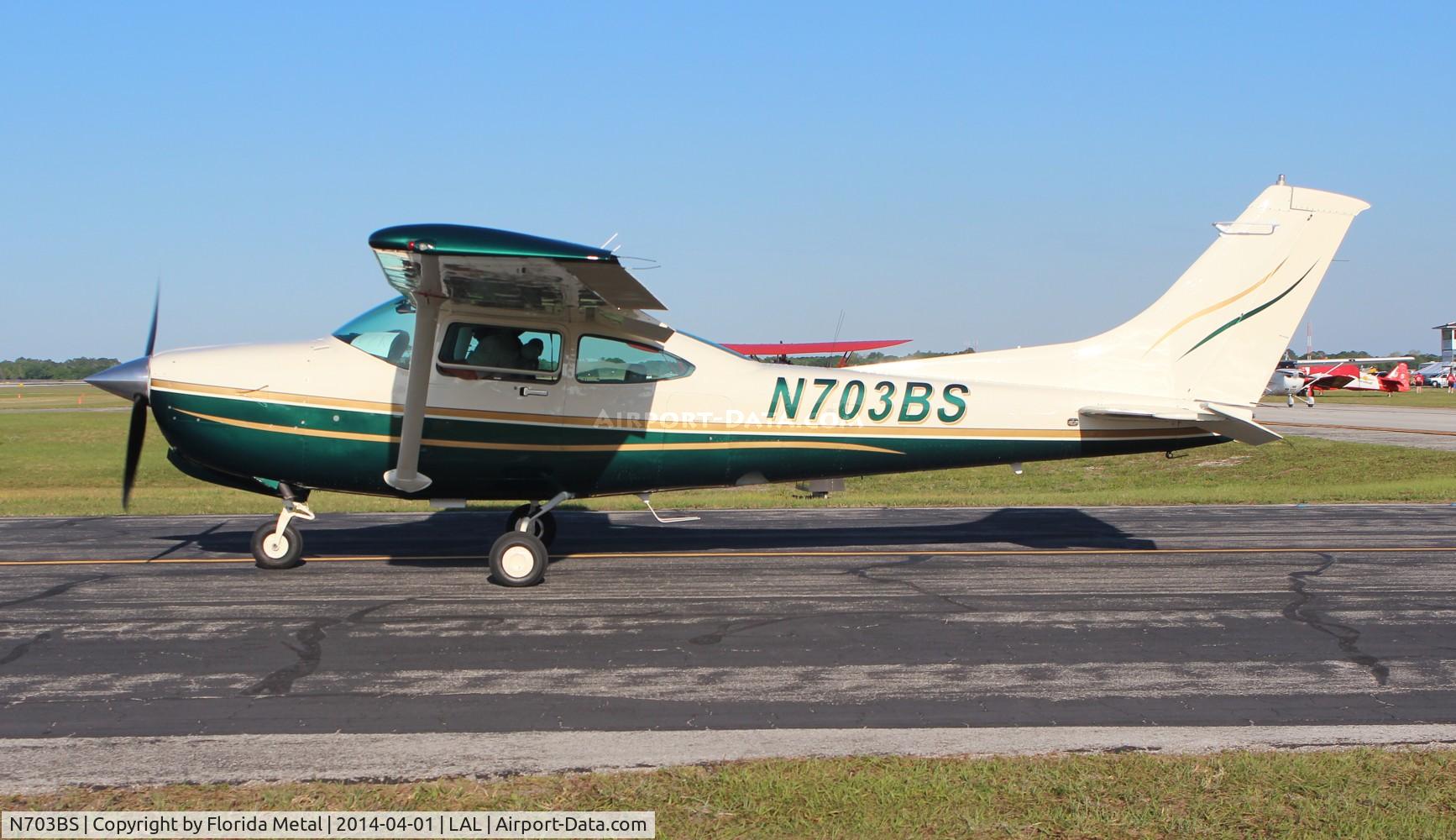 N703BS, Cessna R182 Skylane RG C/N R18201930, Cessna R182