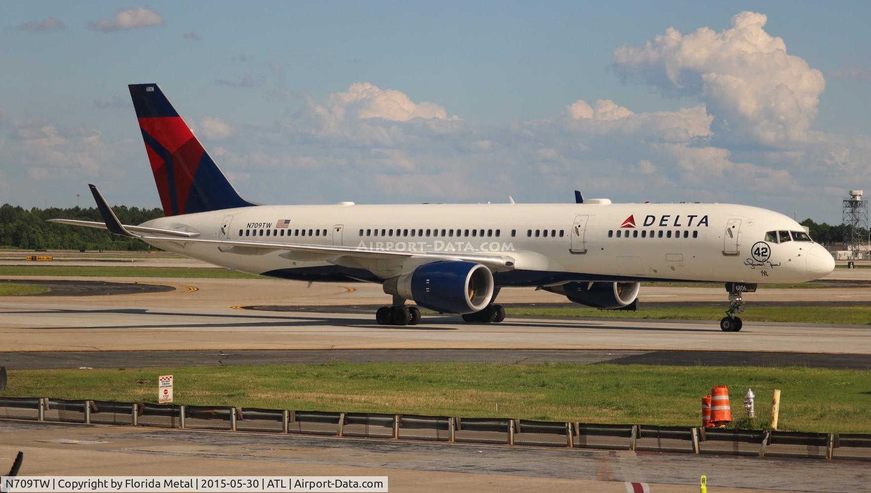 N709TW, 1997 Boeing 757-2Q8 C/N 28168, Delta 