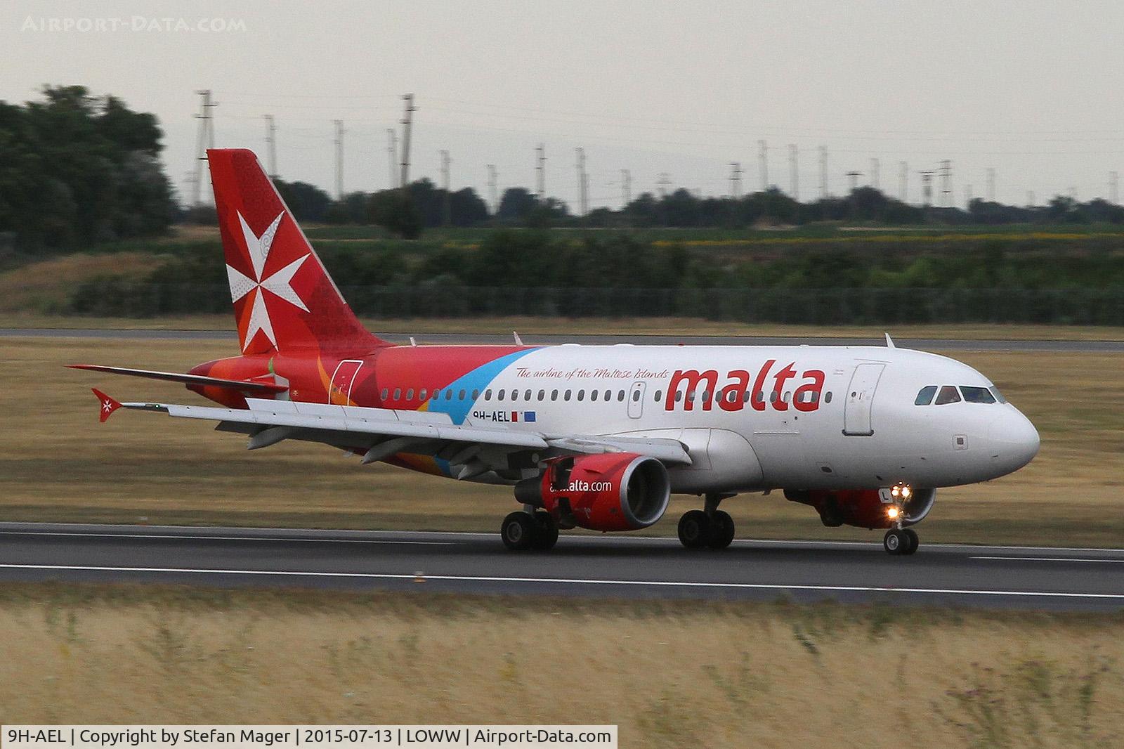 9H-AEL, 2004 Airbus A319-111 C/N 2332, Air Malta Airbus A319-100 @ VIE