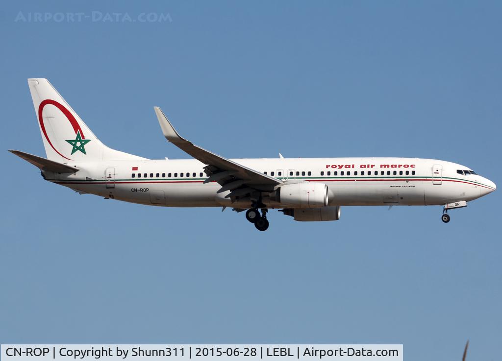 CN-ROP, 2008 Boeing 737-8B6 C/N 33066, Landing rwy 25R