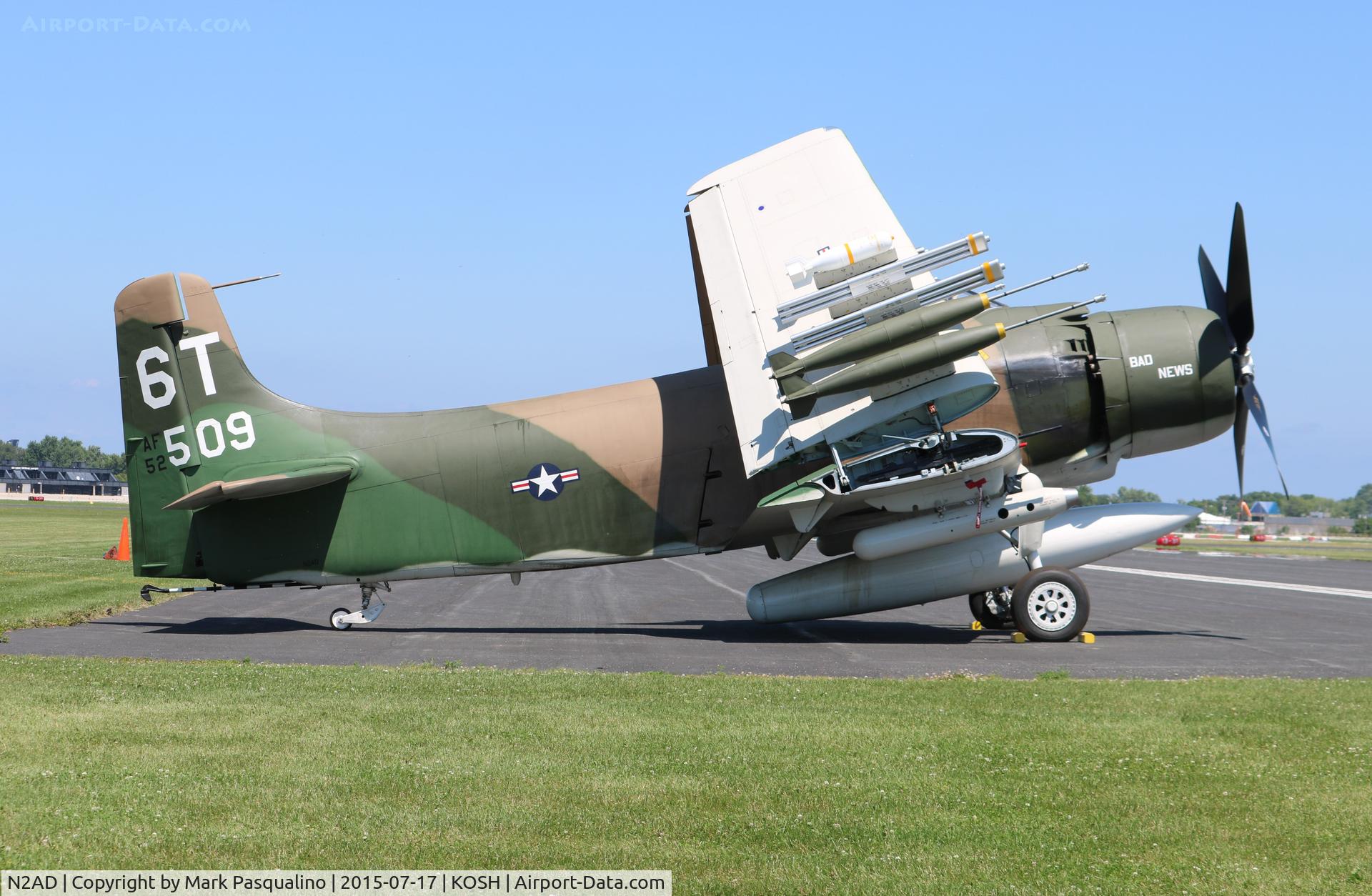 N2AD, 1947 Douglas AD-1 Skyraider C/N 09257/2085, Douglas AD-1