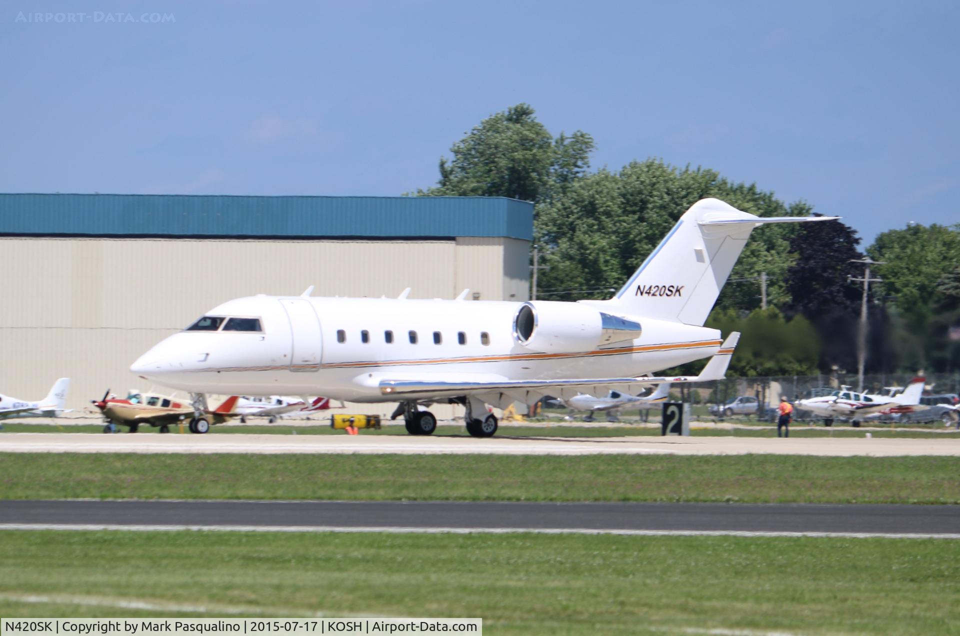 N420SK, 2004 Bombardier Challenger 604 (CL-600-2B16) C/N 5590, Challenger 604