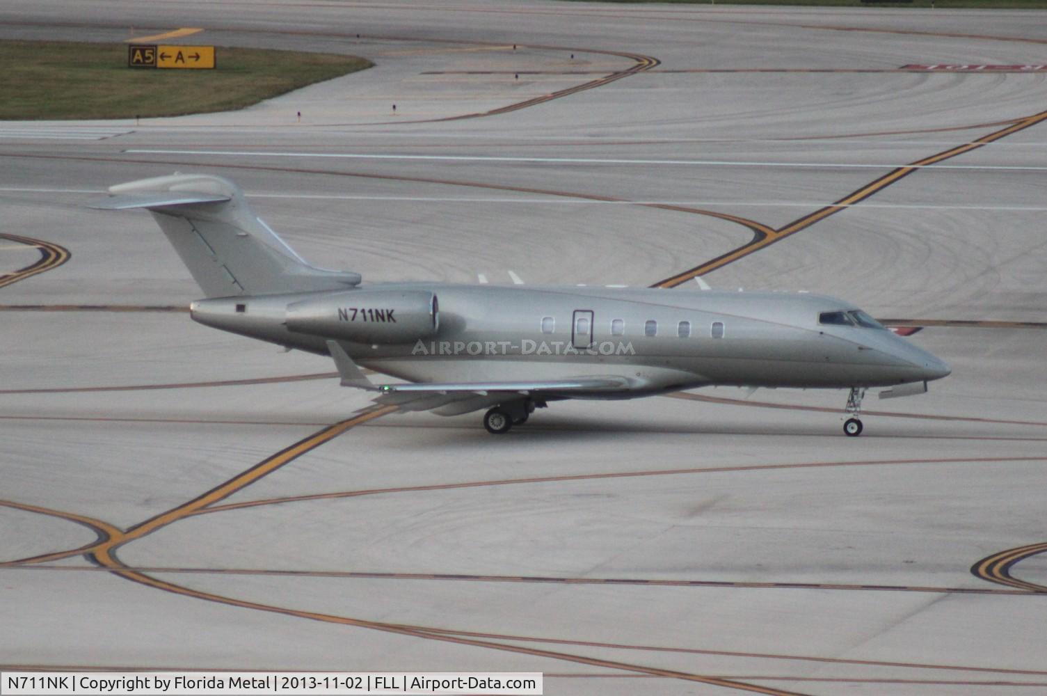 N711NK, Bombardier Challenger 300 (BD-100-1A10) C/N 20289, Challenger 300