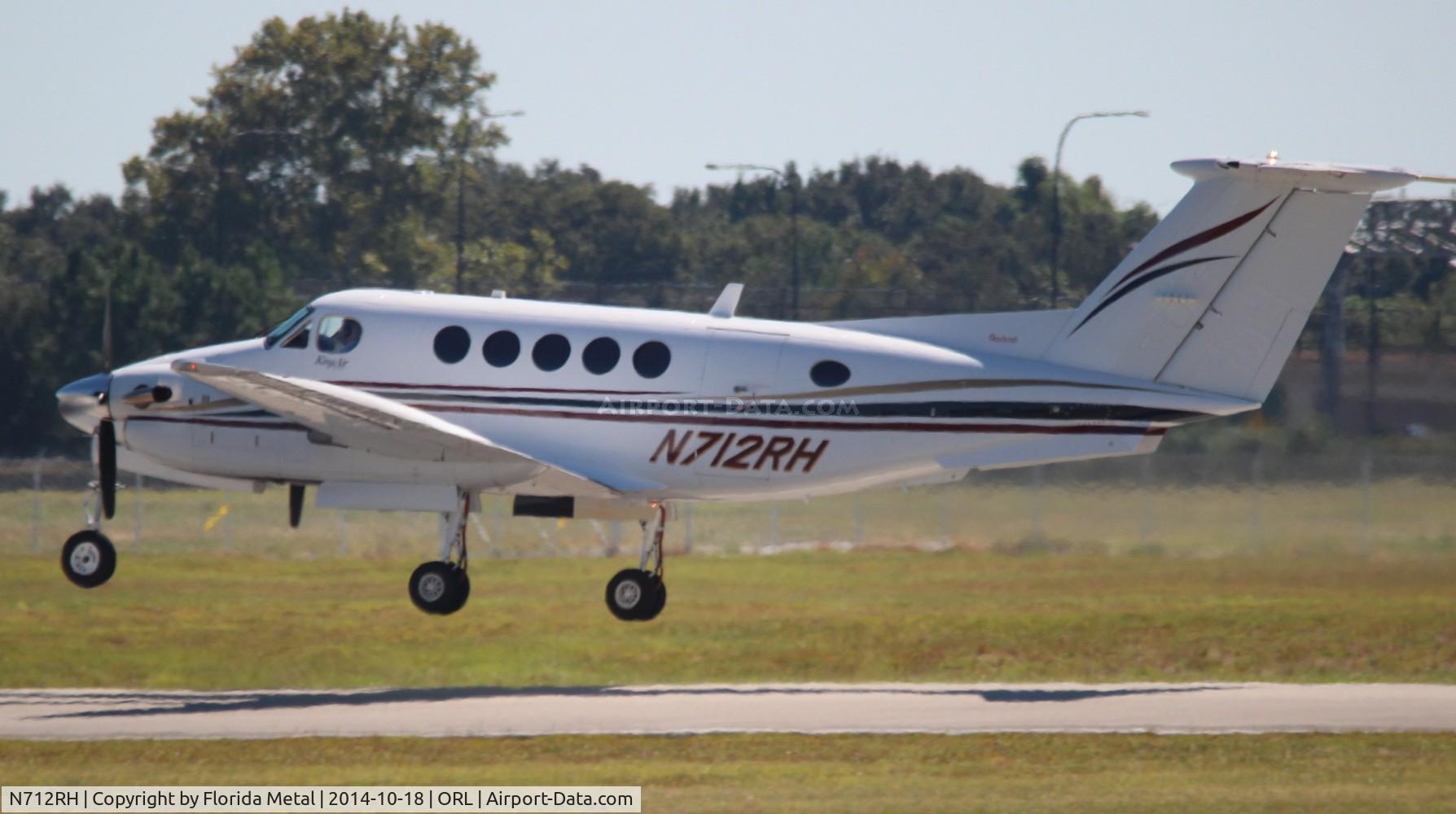 N712RH, Raytheon B200 King Air C/N BB-1839, King Air 200