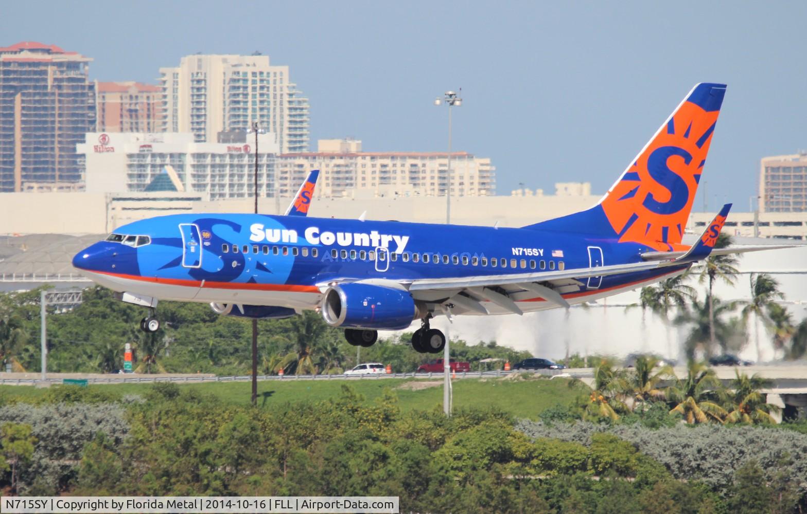 N715SY, 2004 Boeing 737-752 C/N 33787, Sun Country
